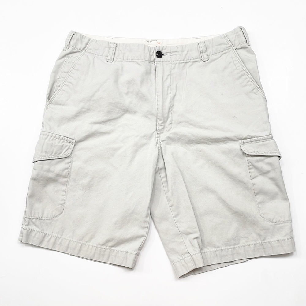 Dockers Khaki Diem cream cargo shorts